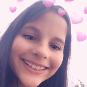 Meet your Posher, Leila